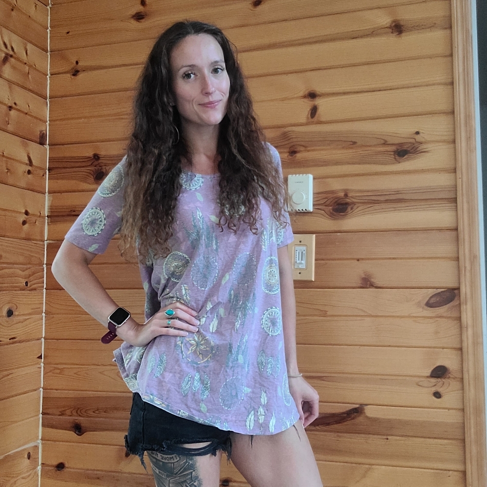 LuLaRoe dream catcher shirt